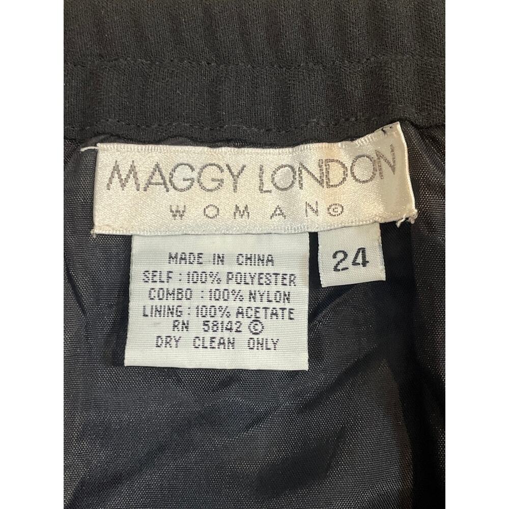 Maggy London Skirt Suit Size 24 Black Chiffon Trim Scalloped Hem Lined - Picture 8 of 13